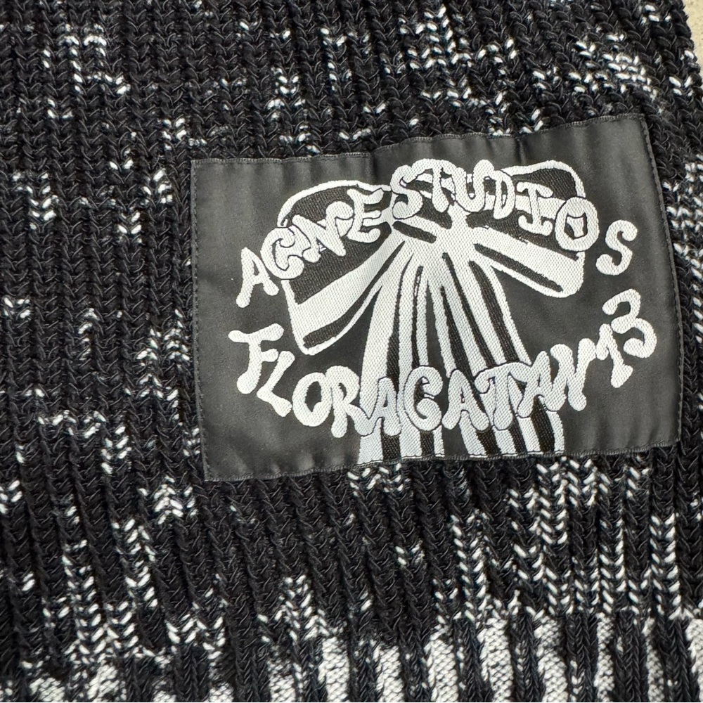 Acne Studios FLORAGATAN 13 Black Acid Wash Sweater Size L Designer Luxury Grunge - Picture 2 of 11